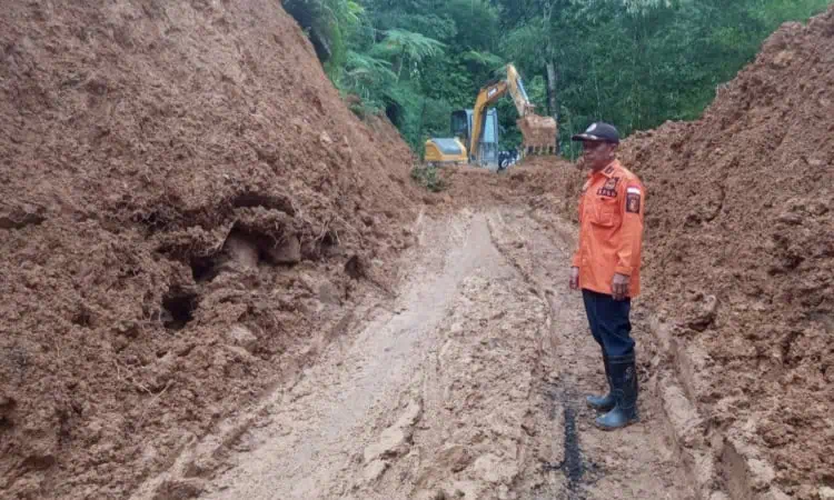 Pembersihan Longsor di Lebak Dilanjutkan, 8 Ruas Jalan Bisa Dilalui
