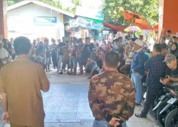 Gate Parkir Pasar Sampay Lebak Diaktifkan Kembali, Pedagang: Kami Dibohongi