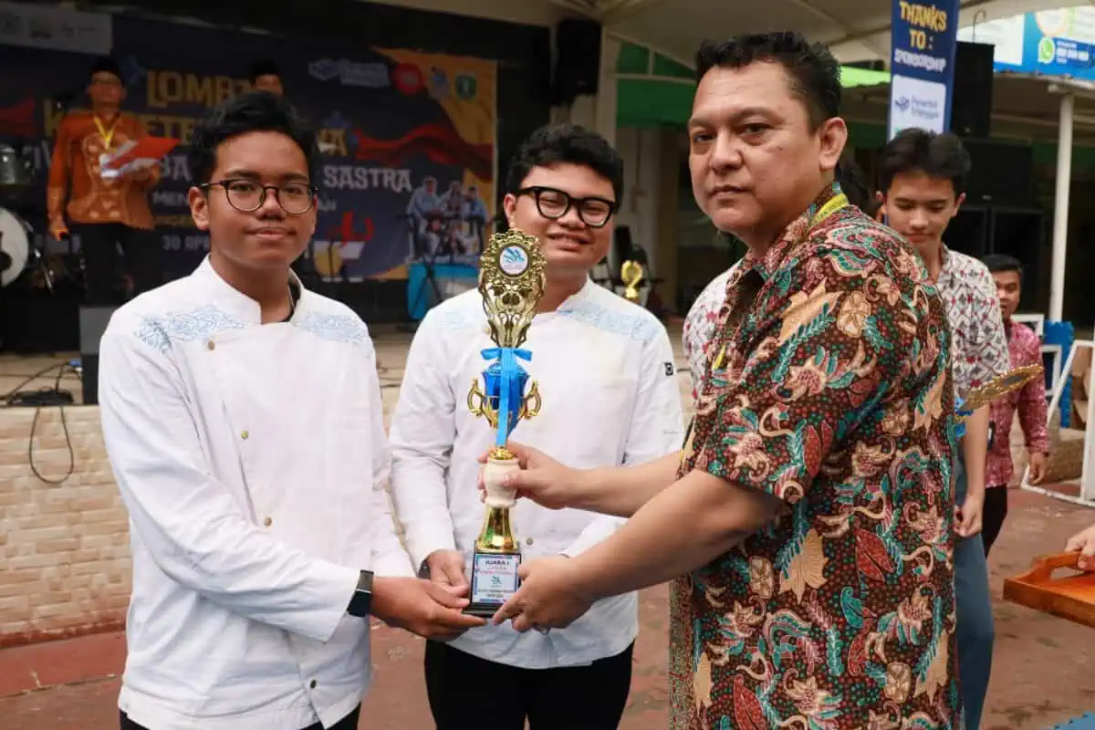 Meriah! LKS dan FLS3 SMK 2026 Kota Tangsel Resmi Di Tutup Meriah! LKS dan FLS3 SMK 2026 Kota Tangsel Resmi Di Tutup