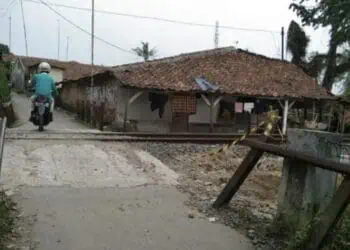 KAI Ambil Alih 7 Perlintasan Tanpa Palang di Lebak