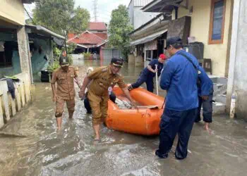 Petir Cipondoh Masih Tergenang, 150 KK Terdampak