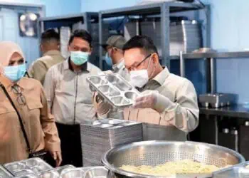 Temukan Belatung hingga PAL Bermasalah, KSP Sentil Dapur MBG