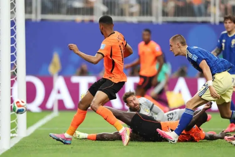 Belanda Akhirnya Bisa Tidur Nyenyak