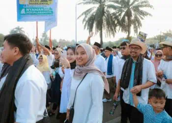 Jalan Sehat Sarungan Kota Tangerang Diikuti Ribuan Peserta