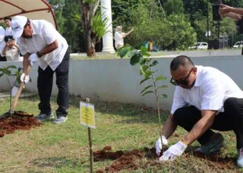 PT Wahana Makmur Sejati Dukung UMJ Membumi 2026 Lewat Penanaman 650 Bibit Pohon