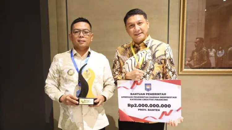 Kemendagri Berikan Penghargaan Creative Financing Kepada Pemprov Banten