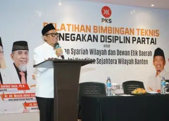 PELATIHAN - PKS Banten lakukan Bimtek Penegakan Disiplin Partai. (ISTIMEWA)