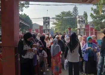 1.045 Warga Kabayan Pandeglang Terima Bansos