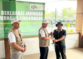 Jurnalis Tangerang Deklarasikan Environmental Journalist Network, Tanam 10 Ribu Mangrove di Mauk