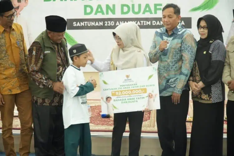 Santunan, Bupati dan BAZNAS Pandeglang Berbagi Kebahagiaan Dengan 230 Anak Yatim dan Dhuafa