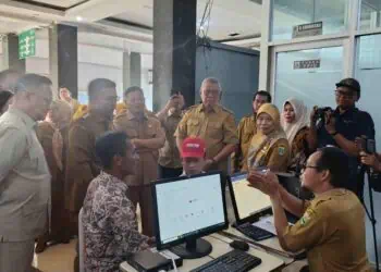 Tinjau Pra-SPMB di Tangsel, Andra Soni : Tidak Boleh Ada Lagi Titip Siswa