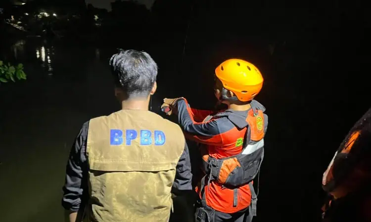 Terpeleset Lalu Terseret Arus, Remaja di Lebak Hilang di Sungai