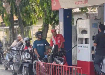 Warga Tangsel Keluhkan Kenaikan Harga Pertamax