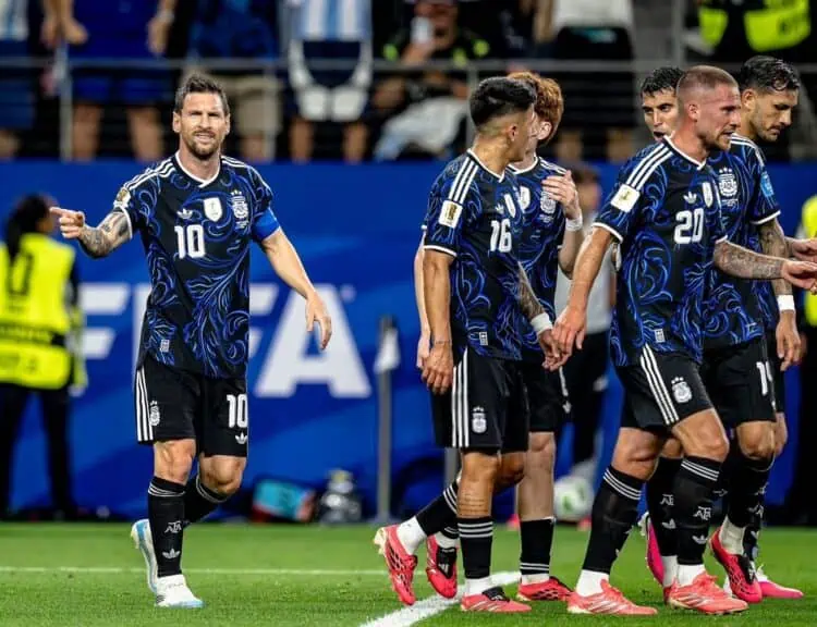 Messi Cetak Rekor Lagi