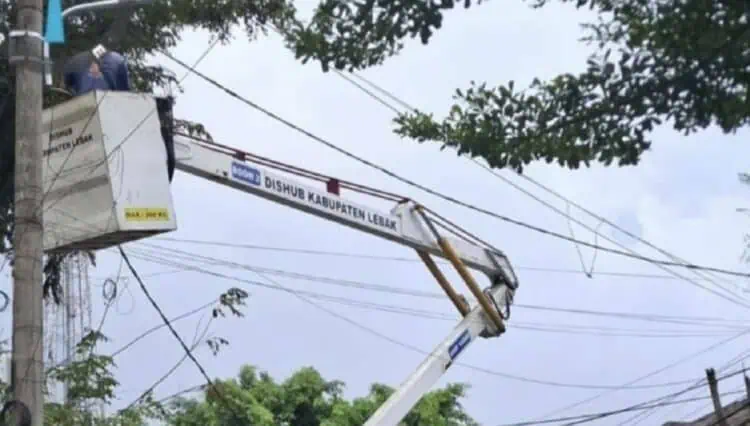 Pemkab Lebak Terima Bantuan 905 Unit PJU