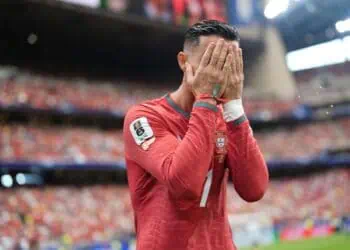 Ronaldo Mandul, Portugal Pun Tumpul