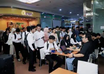 Bursa Loker Disnaker Kota Tangerang Catat 2.601 Lamaran Kerja dalam Sehari