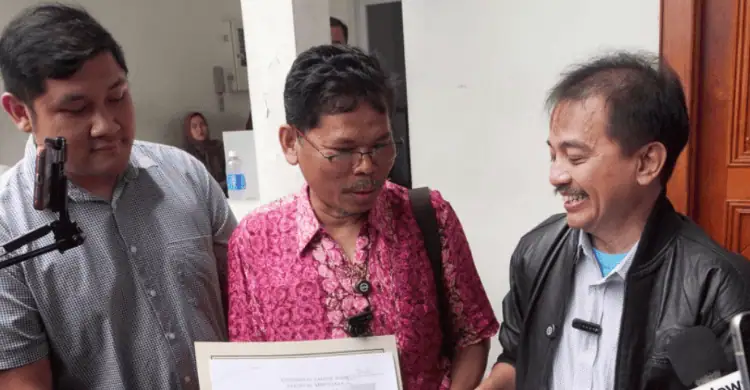 Roy Suryo dan dr Tifa Dikabarkan Ditangkap Polisi Pagi Tadi