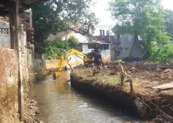 Musim Kemarau DSDABMBK Tangsel Kebut Normalisasi Sungai