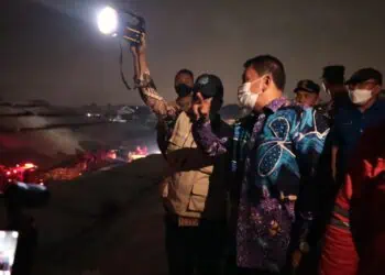 Bupati Tangerang Pimpin Langsung Penanganan Darurat Kebakaran TPA Jatiwaringin