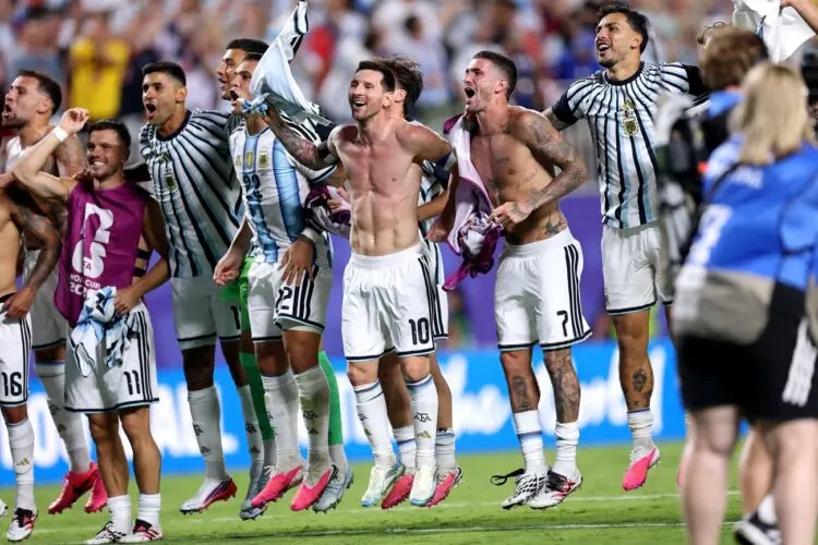 Pemain Lawan Kena Kartu Merah, Argentina Kalahkan Swiss