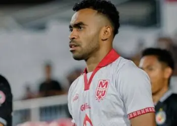 Cedera, Yakob Sayuri Tinggalkan Timnas