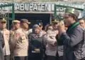 Massa Desak Juwita Mundur dari Ketua DPRD Lebak
