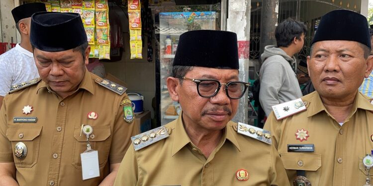 Ketua DPRD Rusdi Alam Dimakamkan, Wali Kota Tangerang: Kota Kehilangan Putra Terbaik