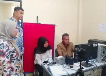 Perekaman e-KTP di Kantor Disdukcapil Kabupaten Serang. (ISTIMEWA)