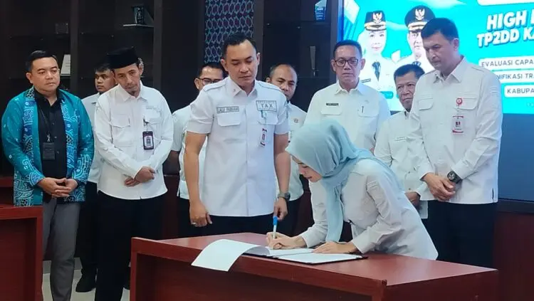 Tingkatkan PAD, Bupati Zakiyah Tekankan Transaksi Digital