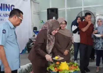 PERESMIAN - HUT Ke-30 sekaligus peresmian BPR-ABS, di Kelurahan Cigadung, Kecamatan Karang Tanjung, Kabupaten Pandeglang, Sabtu (18/7/2026). (ISTIMEWA)