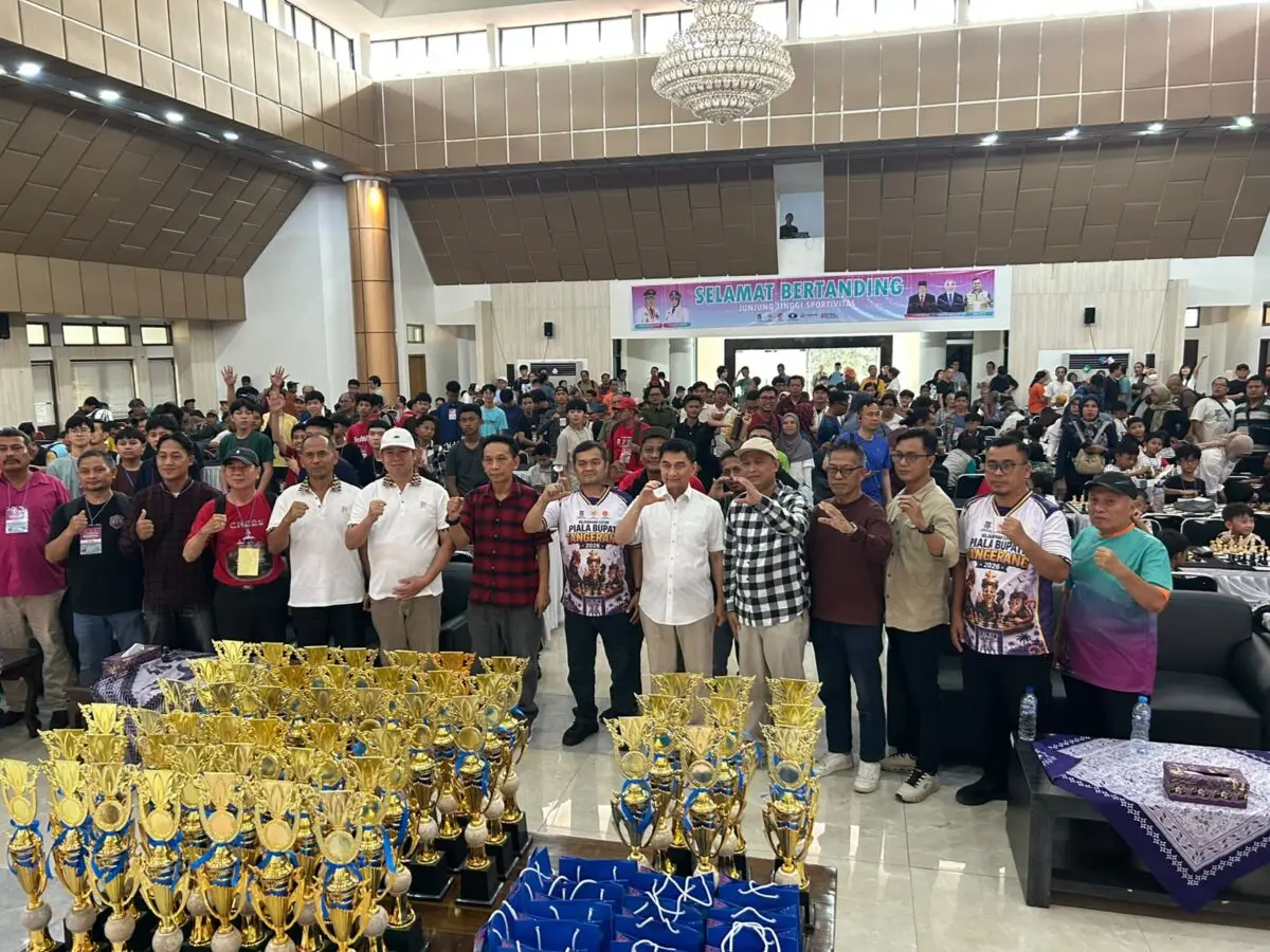 Dimyati Natakusumah Dinobatkan sebagai Brand Ambassador Catur Banten Dimyati Natakusumah Dinobatkan sebagai Brand Ambassador Catur Banten