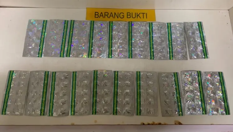 Satresnarkoba Polresta Tangerang Tangkap Pengedar Obat Keras Ilegal di Sepatan, Ratusan Butir Disita