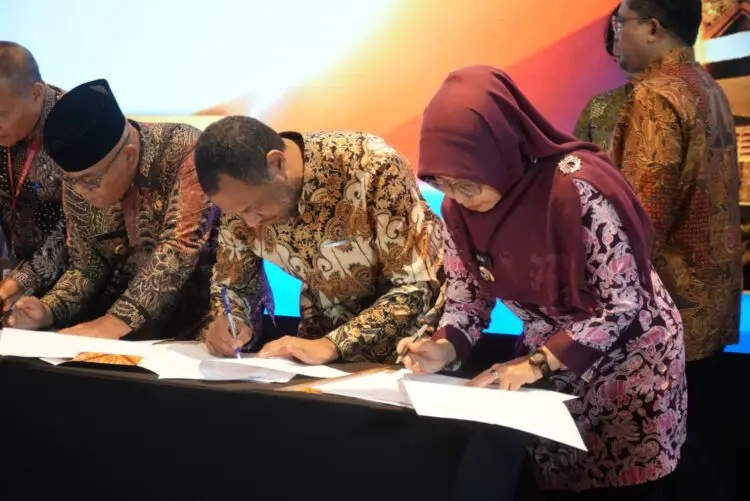 Bupati Dewi Tandatangani BAST Percepatan Pembangunan SNT di Pandeglang