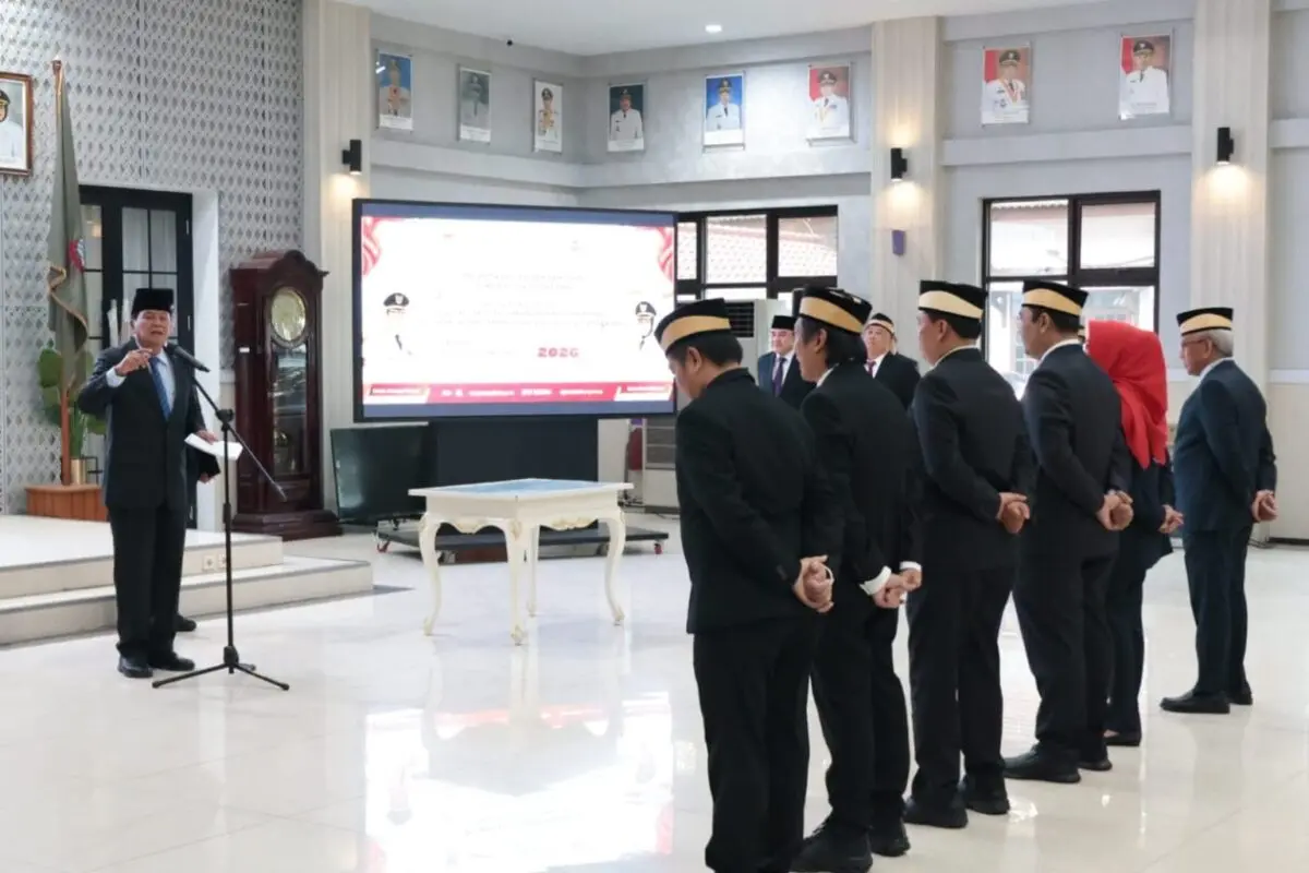 Bupati Tangerang Rotasi 6 Pejabat Eselon II, Dadan Pimpin Bapenda, Supriyadi Pimpin Disdik Bupati Tangerang Rotasi 6 Pejabat Eselon II, Dadan Pimpin Bapenda, Supriyadi Pimpin Disdik