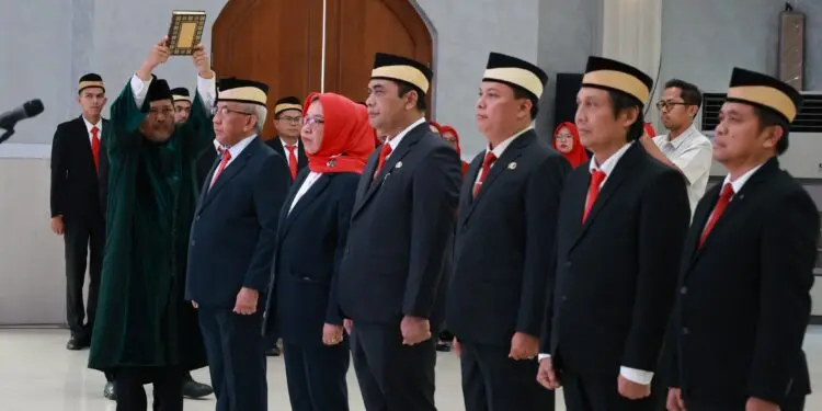 Bupati Tangerang Rotasi 6 Pejabat Eselon II, Dadan Pimpin Bapenda, Supriyadi Pimpin Disdik
