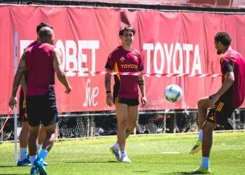 Dybala Tetap di AS Roma, Gaji Dipangkas