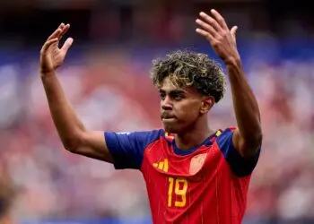 Spanyol vs Portugal, Sarat Ambisi dan Emosi