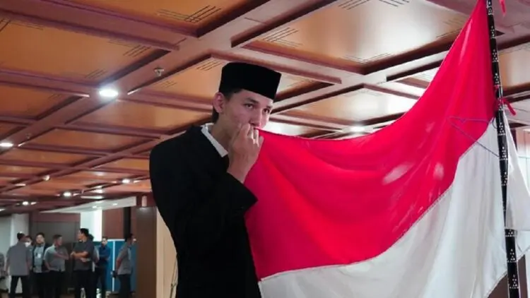 Mitchell Baker Resmi Jadi WNI