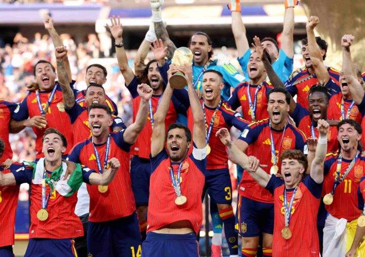 Matador, Juara Piala Dunia Bertabur Rekor