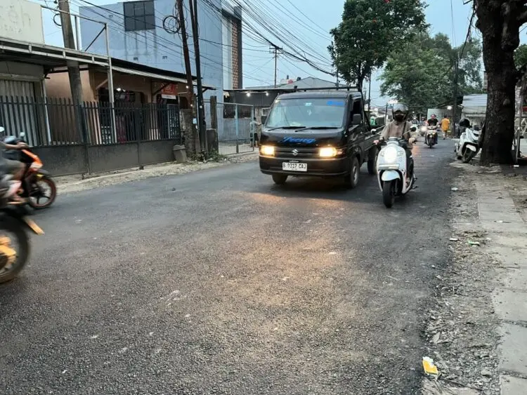 Akhirnya, Jalan Iskandar Muda Neglasari Kota Tangerang Diperbaiki