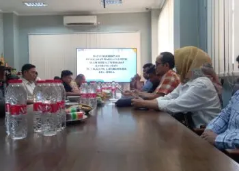 Mediasi Kandang Ayam Ciputat Belum Jelas, Warga Alam Serua 2 Mengaku Kecewa