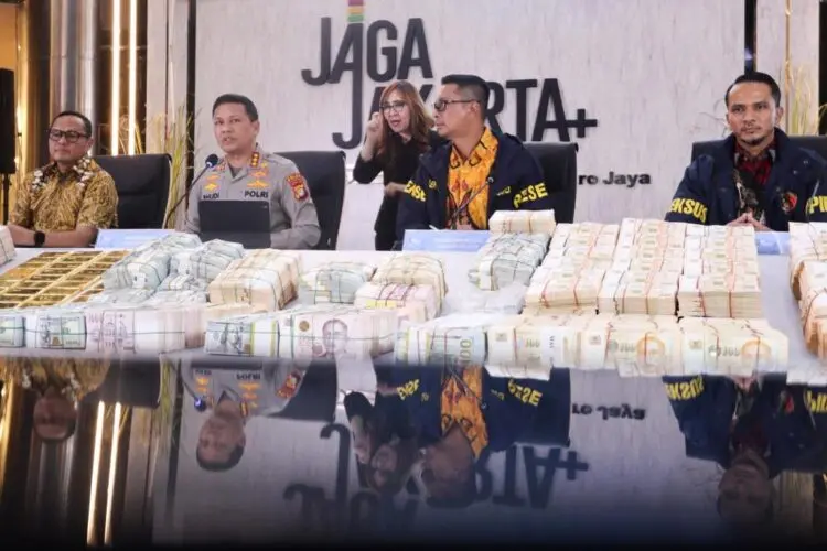 Polri Limpahkan Penanganan Tiga Perkara Libatkan Eks Jampidsus ke Kejagung