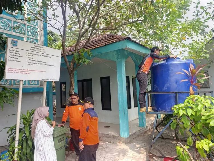 SDN Kademangan 02 Setu Langganan Krisis Air, Sekolah Minta Solusi Permanen