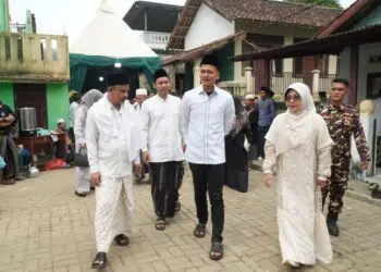 HAUL - Suasana Peringatan Haul ke-1 Abah KH. Tb. Abdul Hakim, yang dirangkaikan dengan Haul Masyayikh dan Temu Alumni Pondok Pesantren Kananga, di Kecamatan Menes, Kabupaten Pandeglang, Minggu (2/8/2026). (ISTIMEWA)