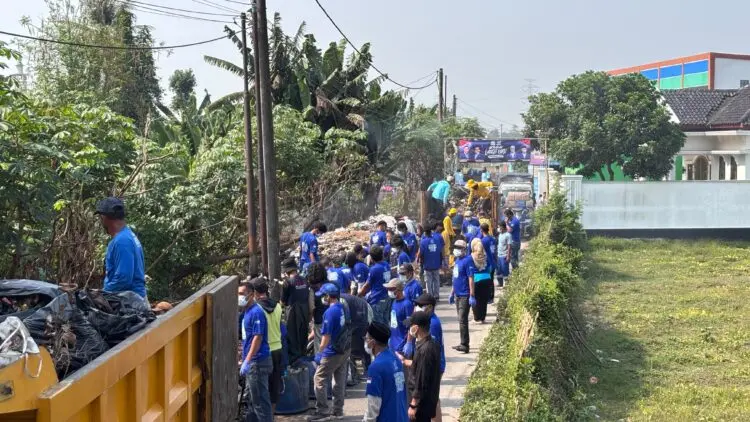 Gerakan Langit Biru, Partai Demokrat Kabupaten Serang Gelar Bersih - bersih Hingga CKG