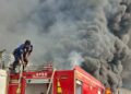 3 Gudang Terbakar di Kosambi, Petugas Terkendala Pasokan Air