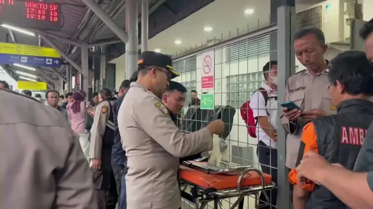 Siswi Sekolah Tewas di Rel Stasiun Jurangmangu, Polisi Lakukan Penyelidikan