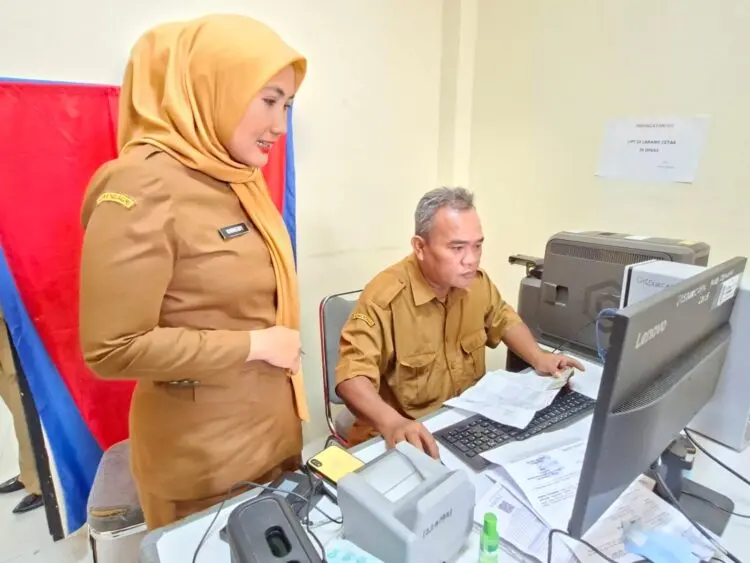 Sempat Terkendala Tinta, Pencetakan E-KTP di Kabupaten Serang Kembali Normal