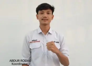 Koordinator Aliansi Mahasiswa Pemuda Serang Bersatu, Abdur Rosid. (ISTIMEWA)